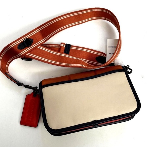 Coach Limited Edition Dinky 23 Quilted Crossbody Bag - Picture 2 of 13